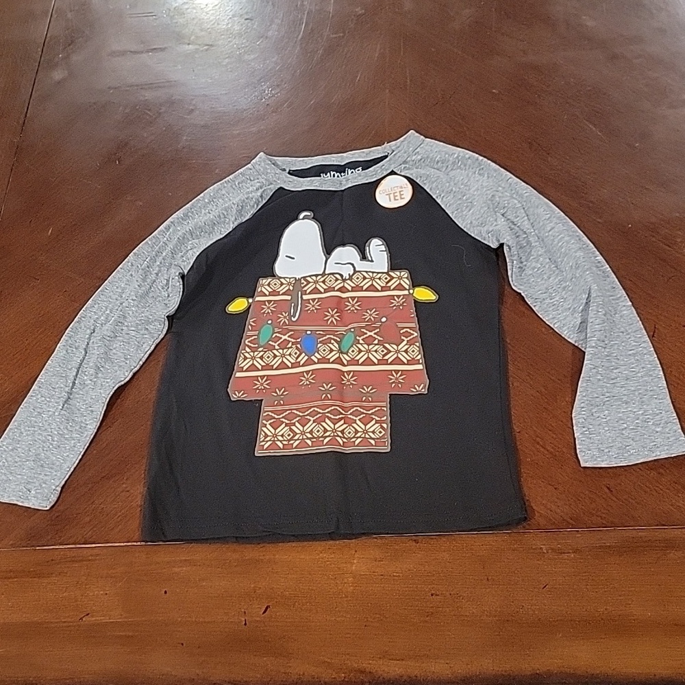 (J14) Jumping beans snoopy sz 5 long sleeve shirt